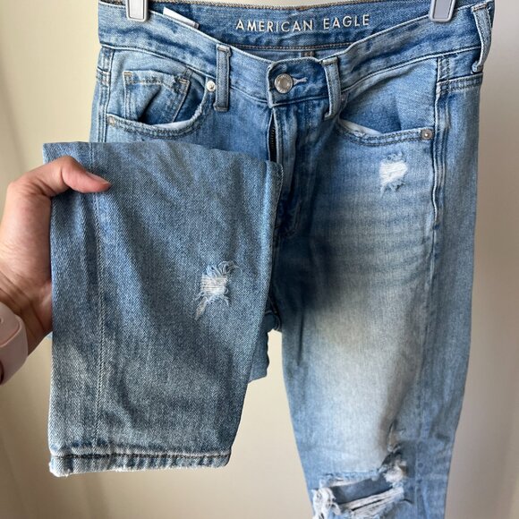 AE Mom Jean - Picture 3 of 7